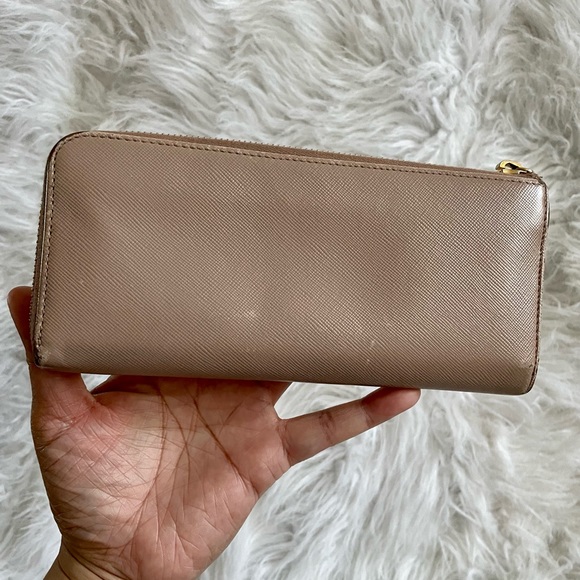 Authentic PRADA Milano long wallet🌸🌸🌸 - Picture 4 of 17